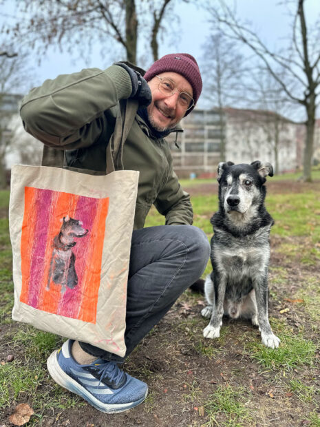 Kann man Hunde pflanzlich ernähren? Ein spannendes Interview mit Leni Lecker